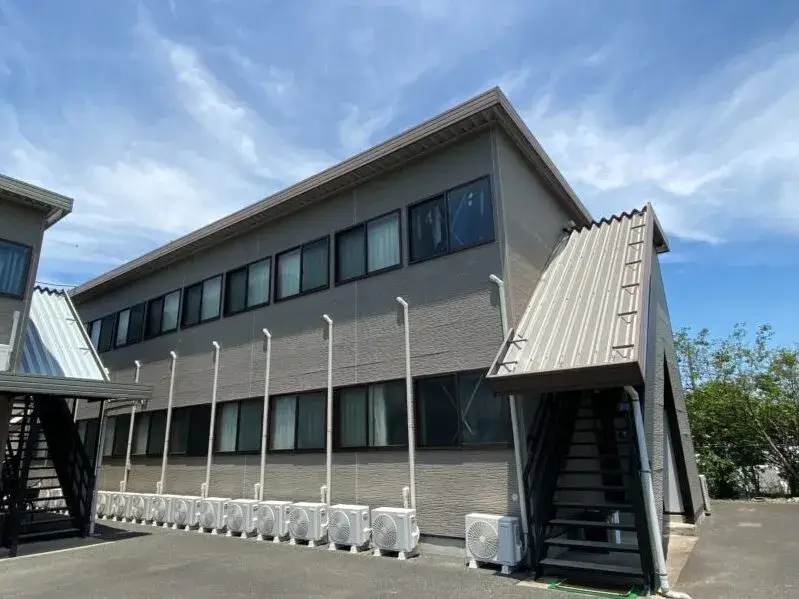 今なら寮費1カ月無料キャンペーン実施中！食事も3食で1,640円で食べれます！内金やスマホレンタルもあります！｜㈱長浦ＴＴプラント