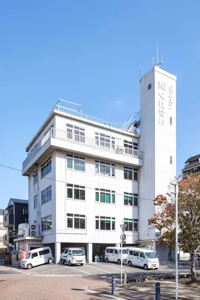 ビルメンテナンス業の営業｜株式会社くれせん