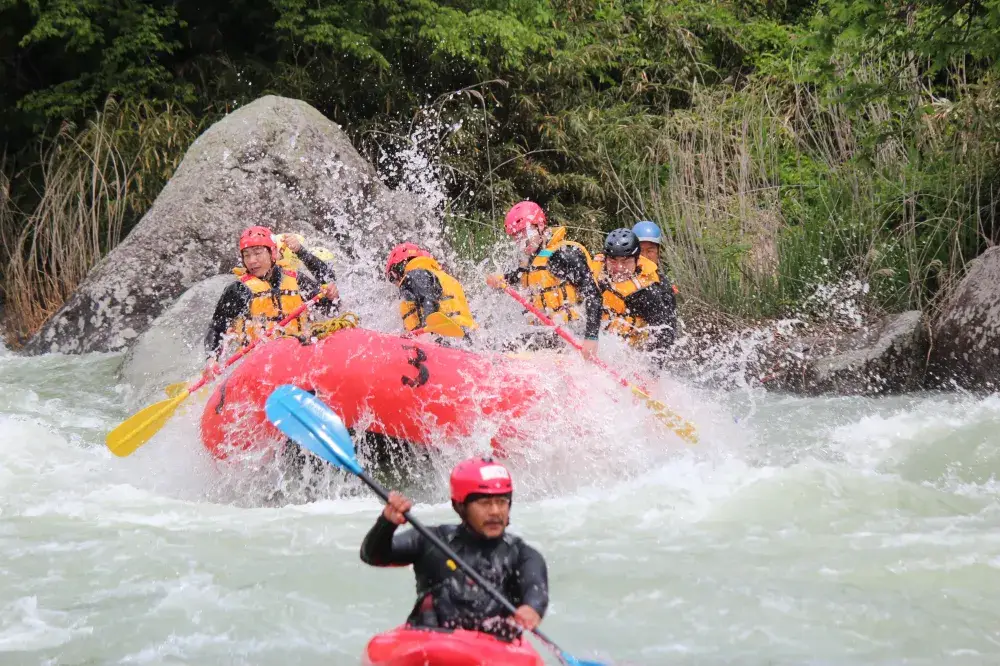 未経験でも日給12000円（規定あり）夏は社内イベント盛りだくさん！！